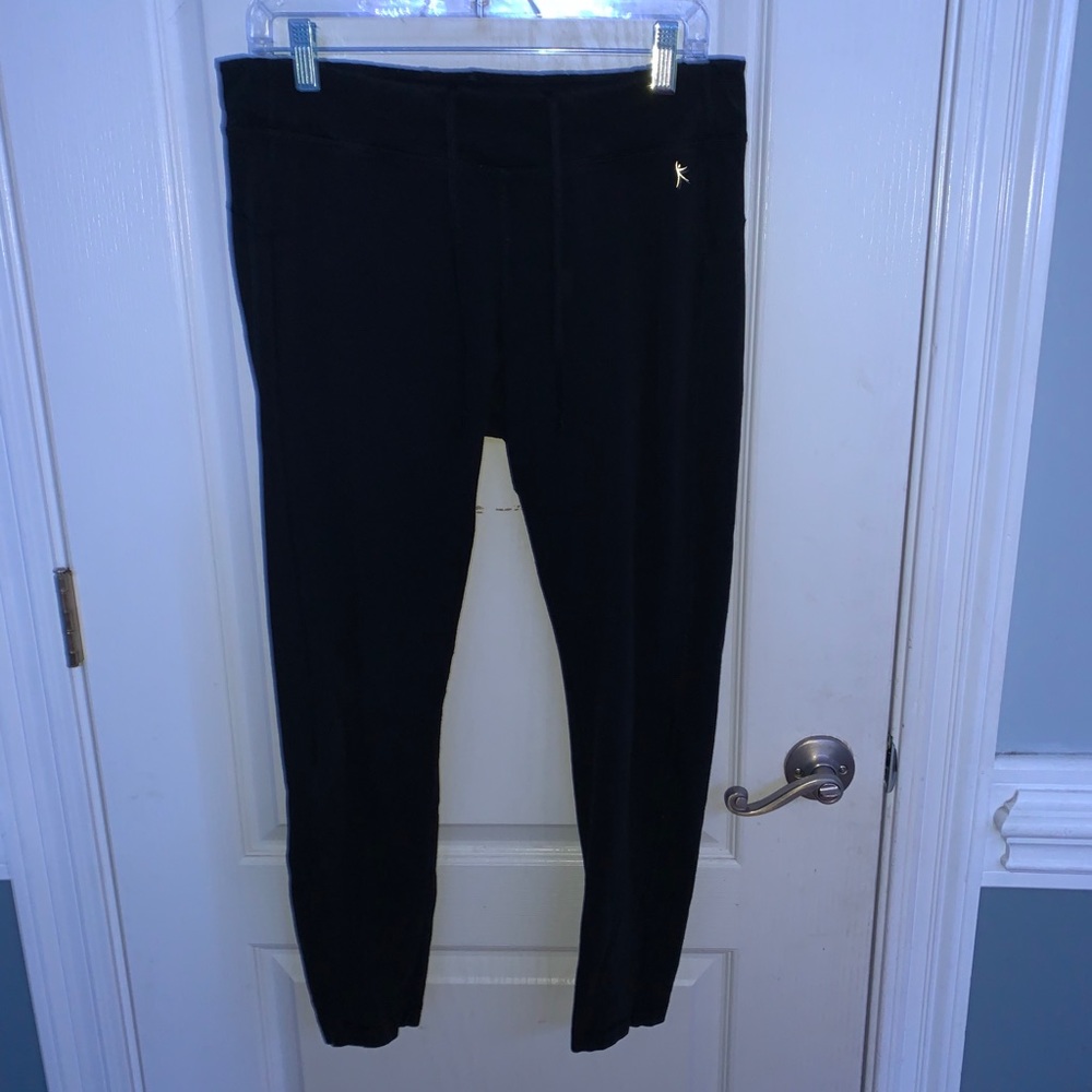 Black Leggings!